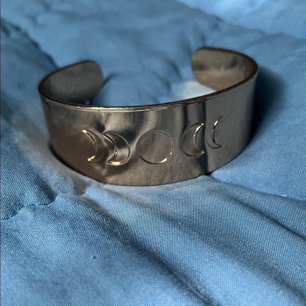 Moon Phases Fashion Bracelet Open Cuff